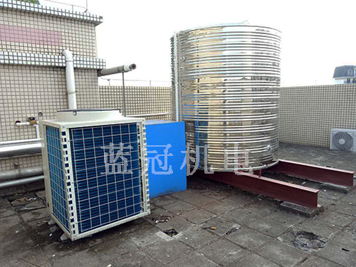 中德合作職業(yè)技能培訓基地完成學校宿舍空氣能熱水工程（2臺5P空氣能熱水器+4個保溫水箱）