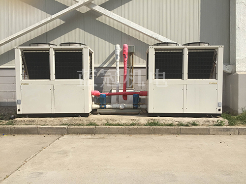 藍(lán)冠機(jī)電空氣能熱水器供暖