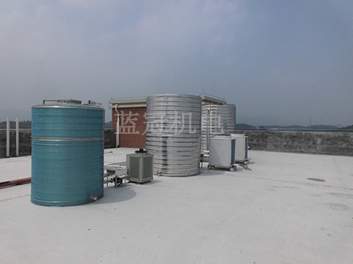 永堅精機(江門)有限公司工廠空氣能熱水工程側(cè)面圖