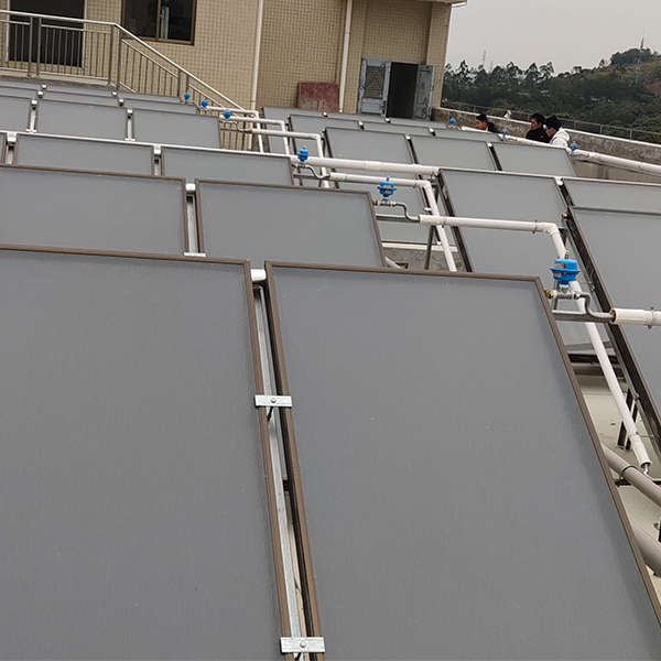 太陽(yáng)能熱水器